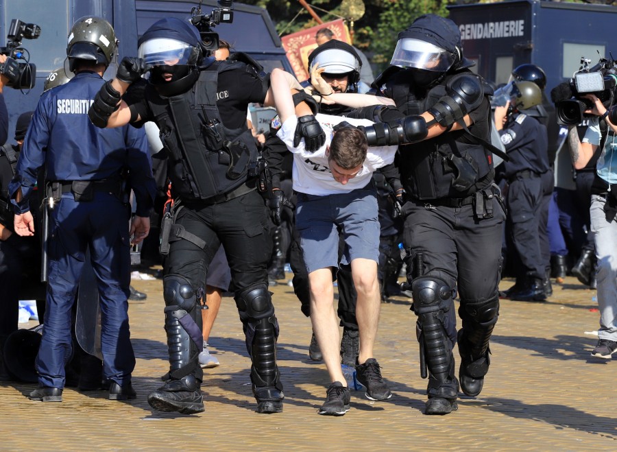 Qu'est-ce que l'outrage à agent selon la loi française ?